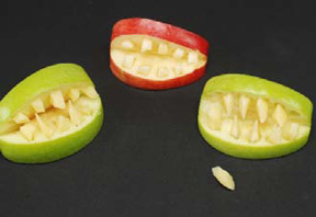 Vampire teeth - Dents de vampire